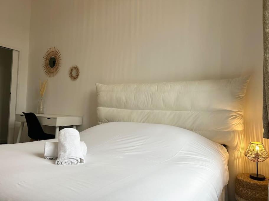 Vieux-Lille Appartement Renove Avec Une Chambre Exterior foto