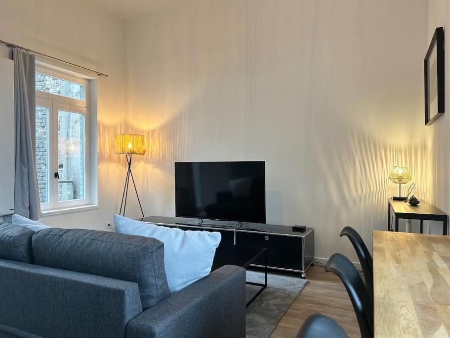 Vieux-Lille Appartement Renove Avec Une Chambre Exterior foto